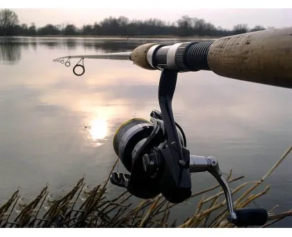 Спінінгова котушка Dragon Fishmaker FD935i Спінінгова котушка Dragon Fishmaker FD935i