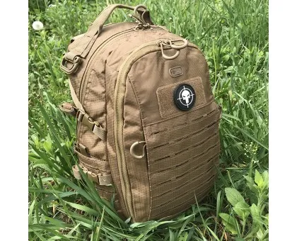 Рюкзак M-Tac Urban Line Charger Hexagon Pack Olive (16л) Рюкзак M-Tac Urban Line Charger Hexagon Pack Olive (16л)