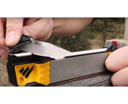 Work Sharp керамічний стрижень 5-1 / 8 "3 Step Ceramic Rod для гострила Guided Field Work Sharp керамічний стрижень 5-1 / 8 "3 Step Ceramic Rod для гострила Guided Field